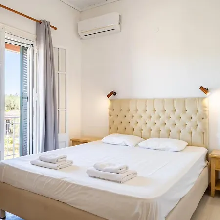 Alykes Family 1 Aparthotel